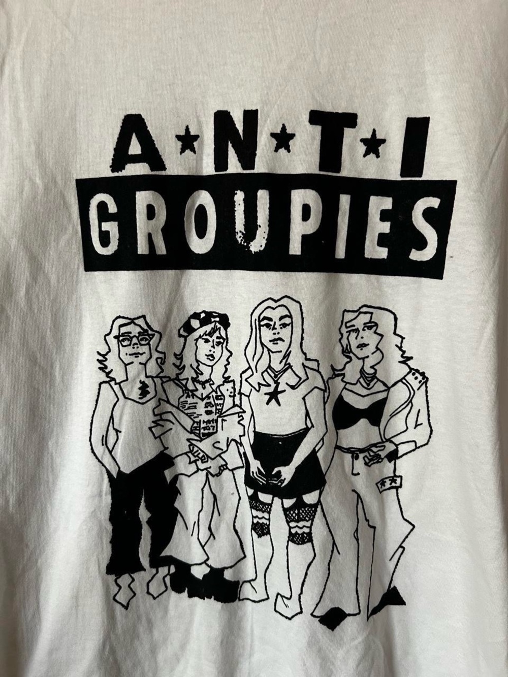 Anti Groupies Graphic Ringer Tee - Picture 4 of 5
